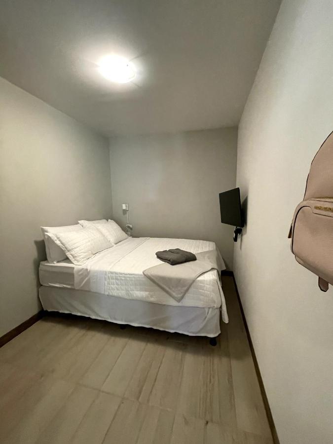 Hotel Nina'S - Juan Santamaria Desamparados  Exterior foto